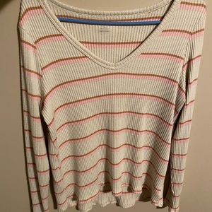 long sleeved american eagle t-shirt